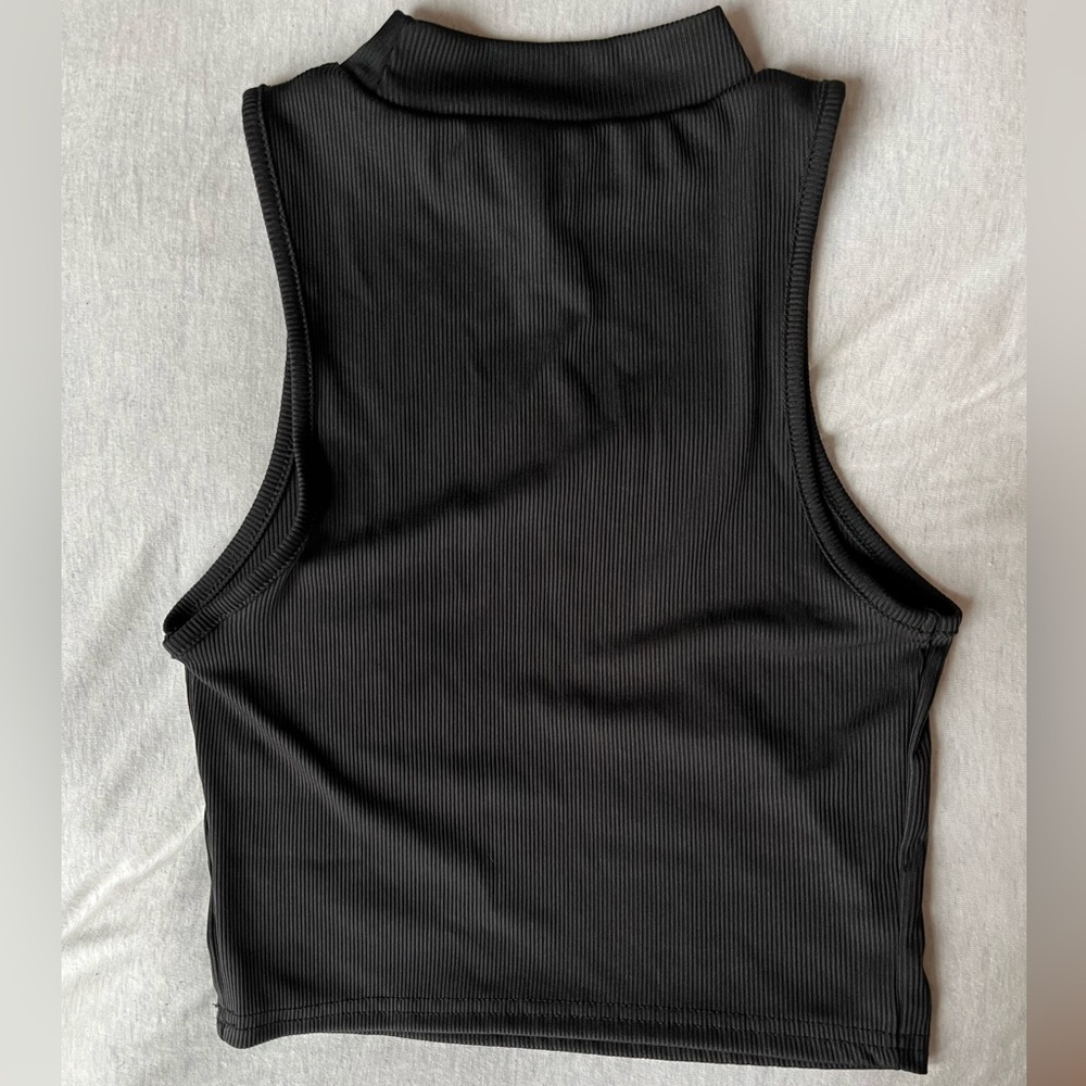 ✨ 3 for $10 ✨ SHEIN S Ribbed Mock Neck Tops! - Picture 11 of 16